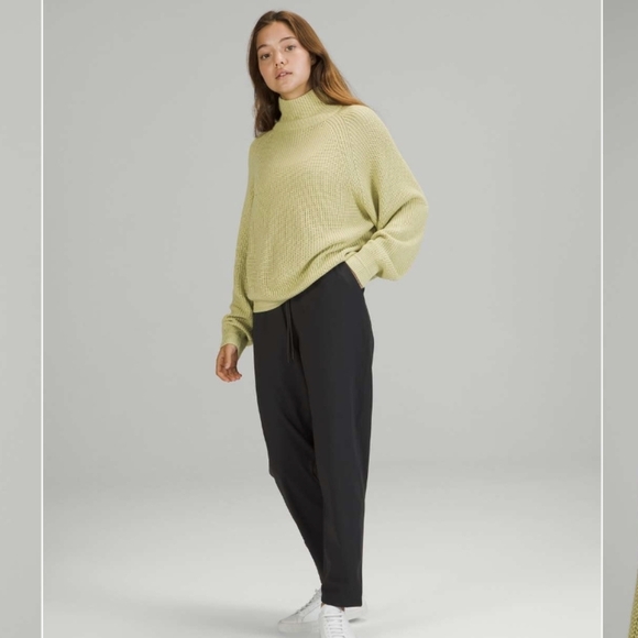 Lululemon Ribbed Turtleneck Sweater Dew Green Size XL/ XXL - Picture 5 of 12